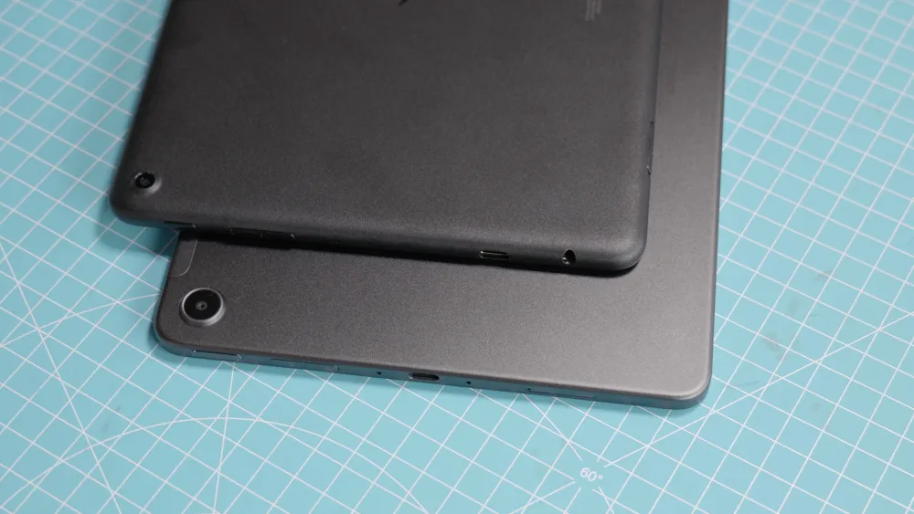 Amazon Fire HD 10 VS Fire Max 11 - Kameralinsen