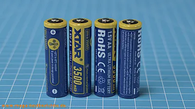 4 XTAR Batterien