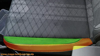 Autositz Reinigen - Wasserflecken müssen trocknen