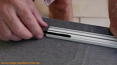 Fliegengitter Bausatz - Bürstendichtung einschieben