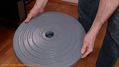 SteinLife VS Cone Sitzhocker - Vergleich - Kippbasis des Cone mit anti Rutsch