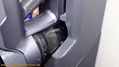 Narwal V40 Station - Absaugen