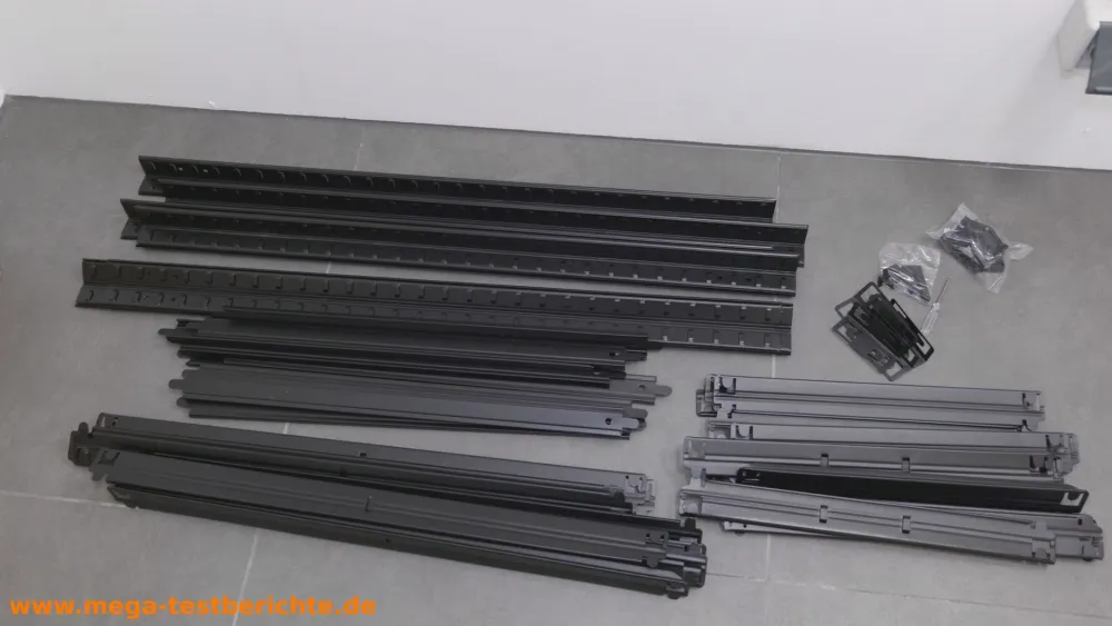 Regalaufbau: Alle Teile