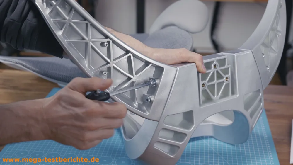 HABADA E3 Pro - Armlehnen montieren Bild 2