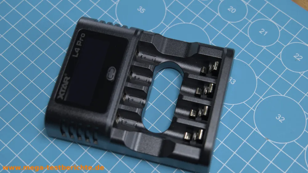 XTAR Ladegerät - L4 Pro