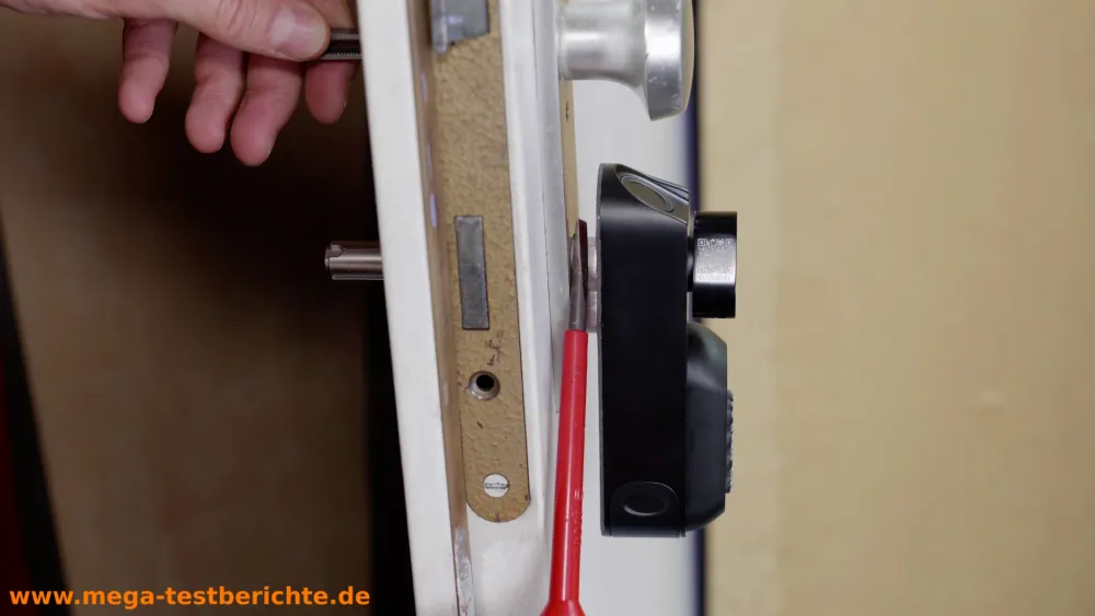 Welock U81 - Spalt bei dünner Türe