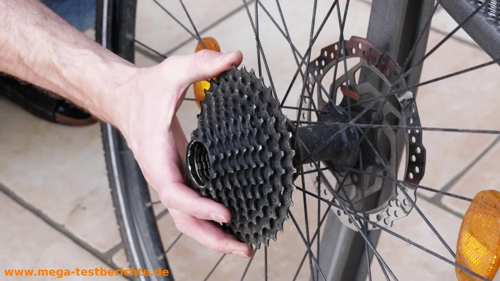 Fahrrad Kassette wechseln - Alte Kassette abnehmen