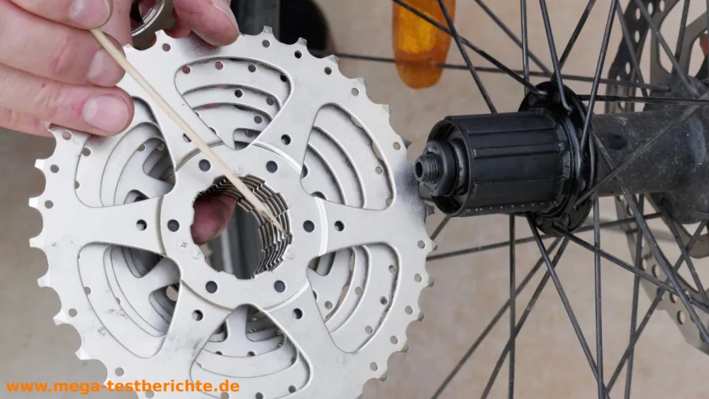 Fahrrad Kassette wechseln - Kassette mit Kerben