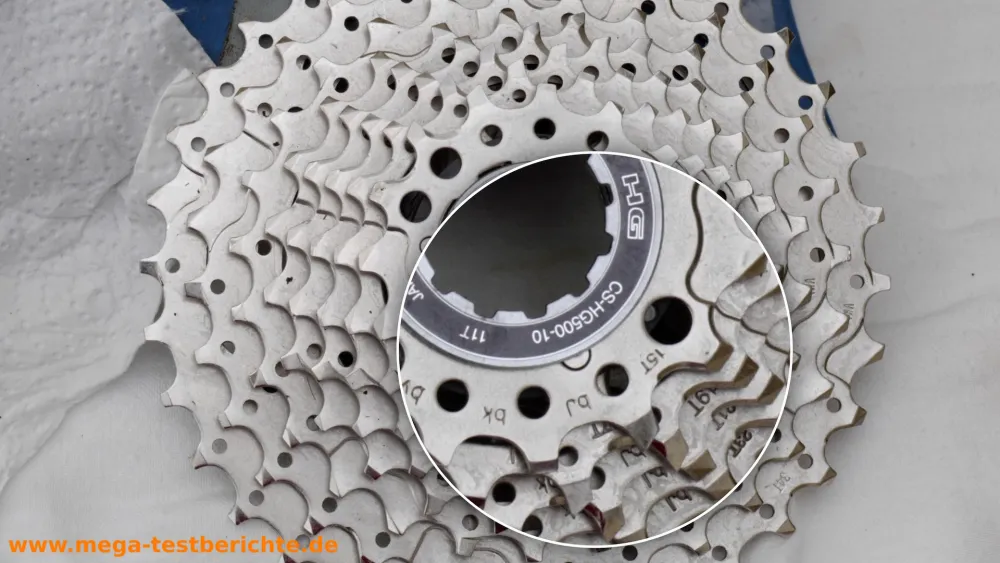 Fahrrad Kassette wechseln - Text zeigt nach außen