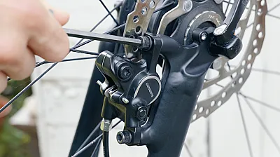 Bremse schleift - Shimano Bremssattel ausrichten